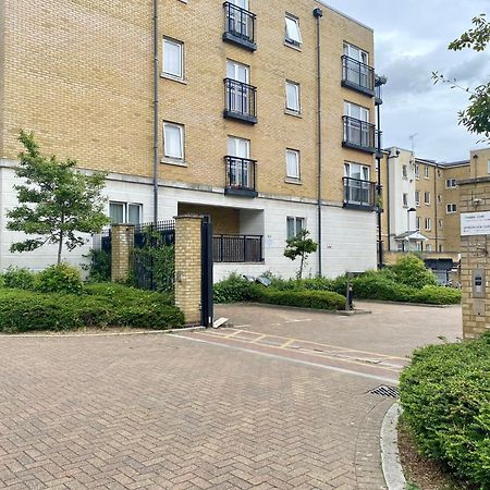 Апартаменты Orange Flat By Lower Regent Canal Лондон Экстерьер фото